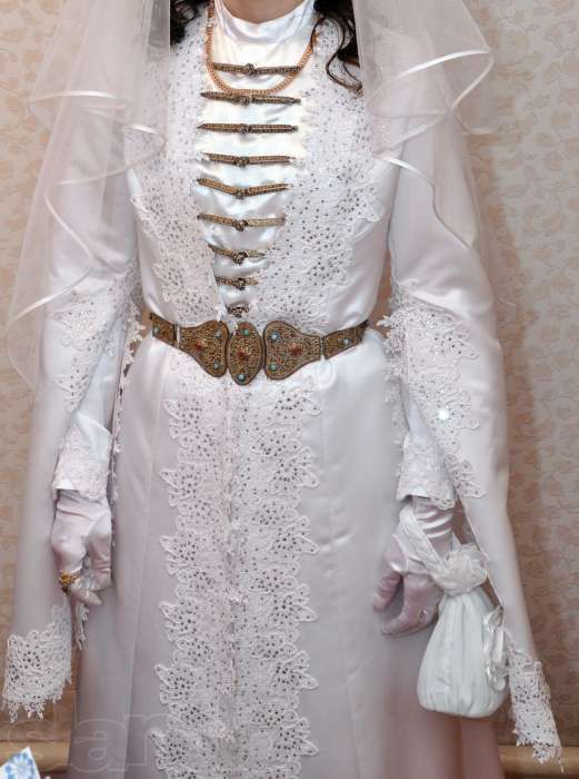 Национальное платье