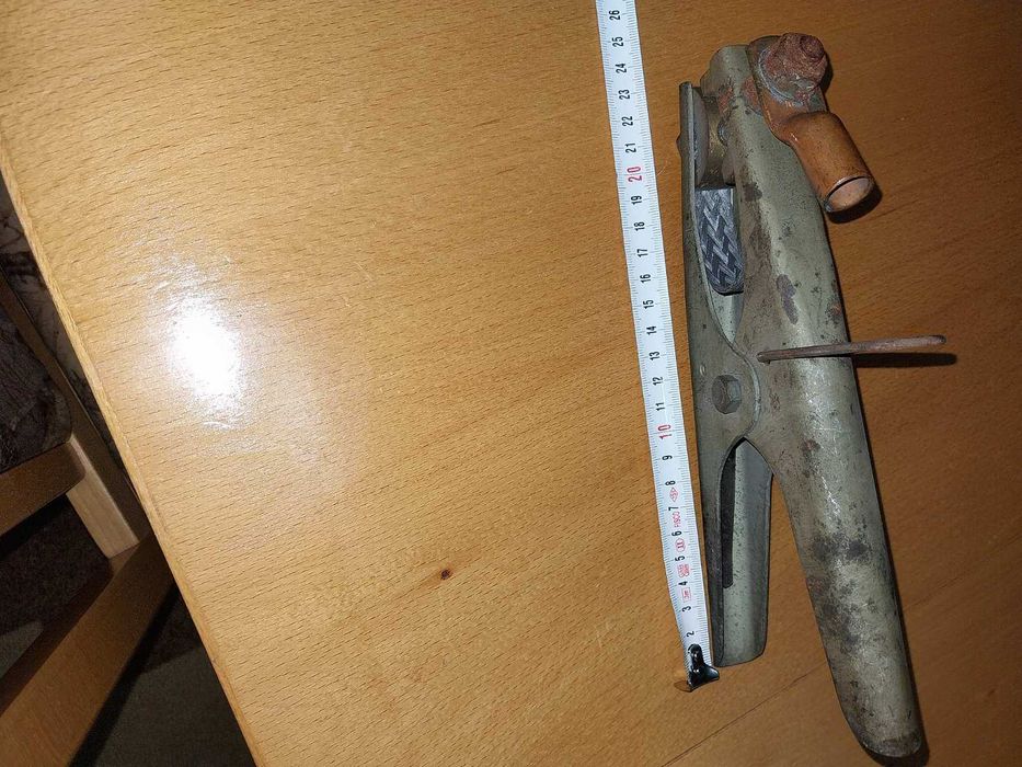 Професионална щипка за маса за електрожен