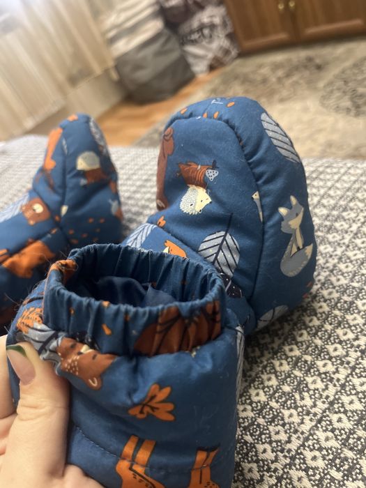 Комбинезоны для малыша 80 см.