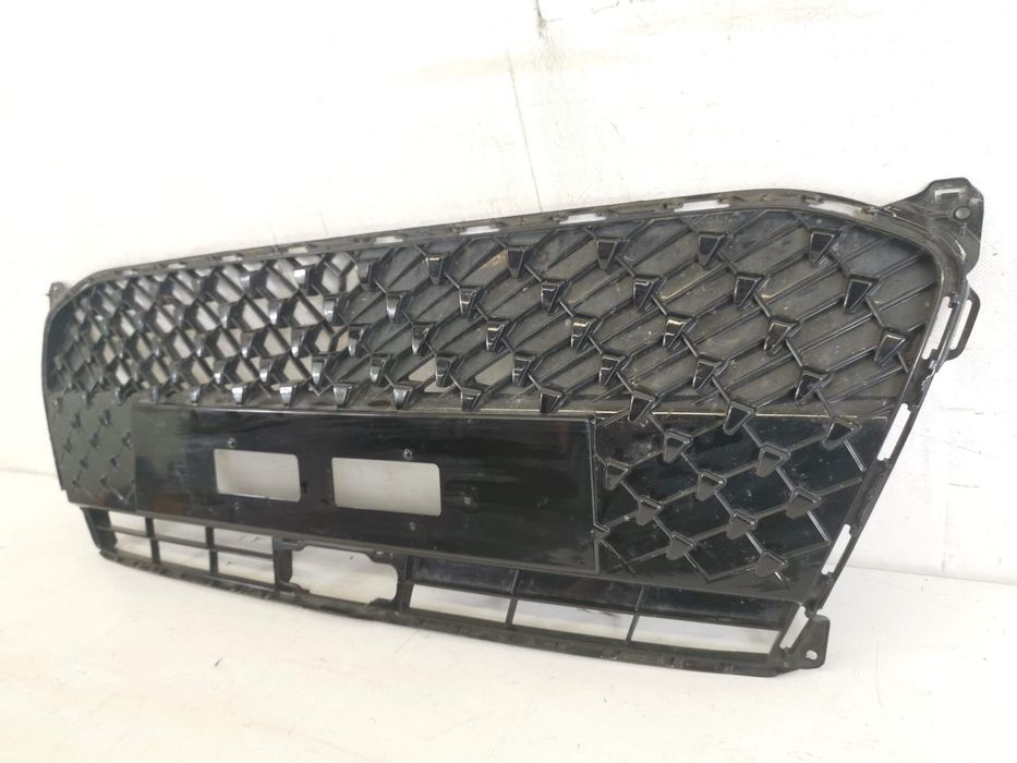 Долна решетка на предна броня Toyota Aygo X Cross Оригинална, в добро