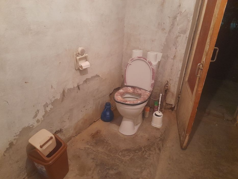 Юнусабодский район. Оринтир ботанический сад. 2 комнатный участок