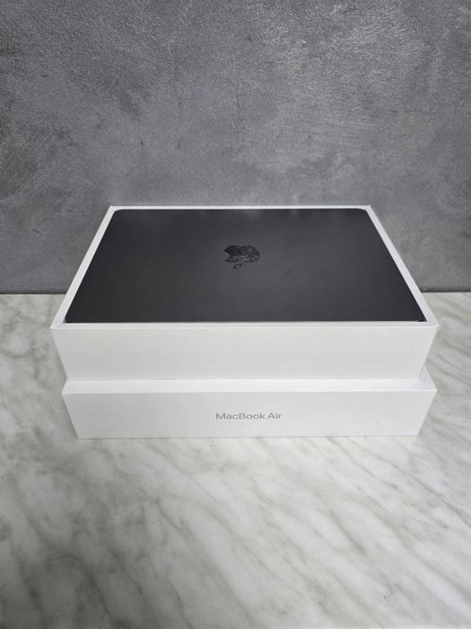 MacBook Air M2 13.6" Mid 2022 256Gb Bmg Amanet 103947
