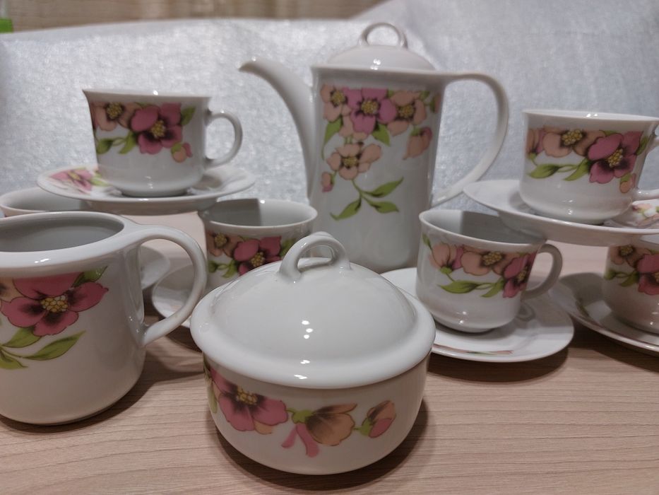 Кофейный сервиз на 6 персон