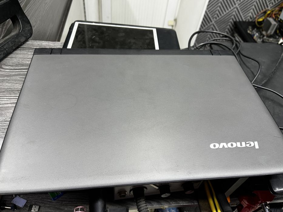 Ноутбук Lenovo b50-70