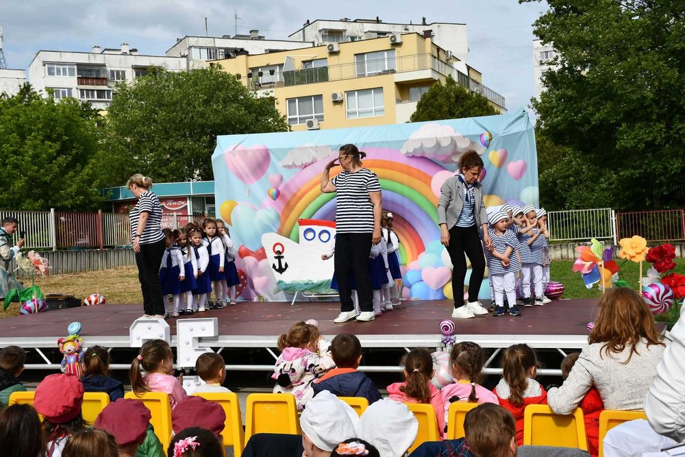 Сцена (подиум) под наем