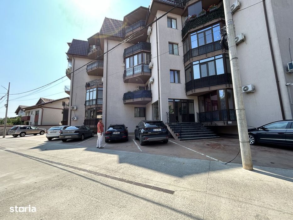Apartament de vânzare.(Zona Dobroești)