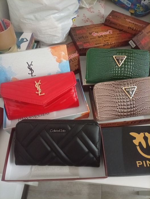 Vând portofel mare și mic nou cu cutie