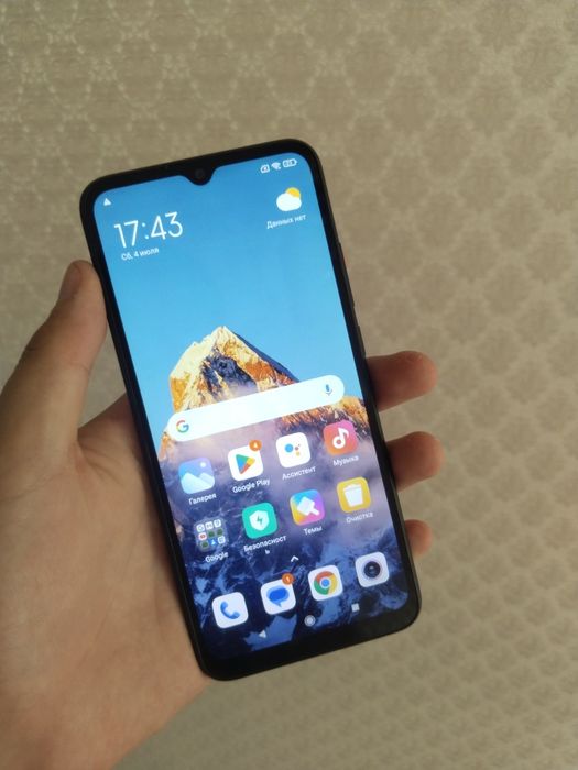 Продам iPhone 11Pro 256 и Redmi 9A