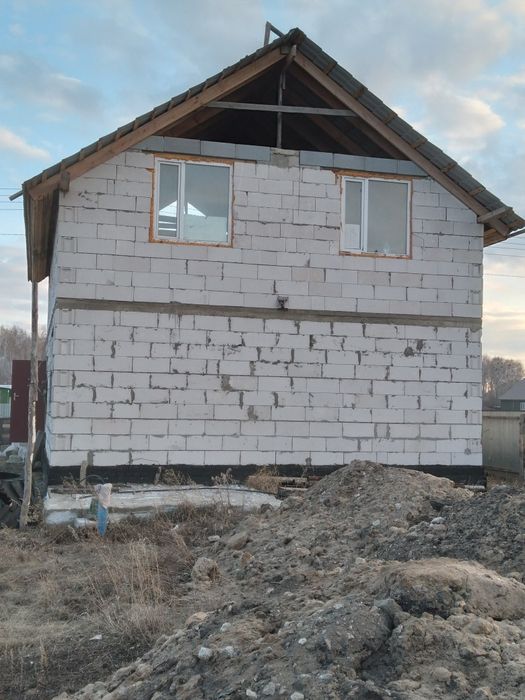 Продам дом в Бишкуль район Сантабар