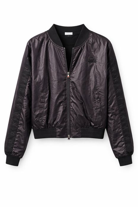 Дамско яке Ellesse, размер S.