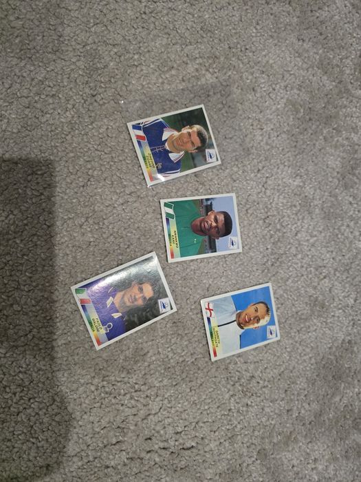 Футболни стикери