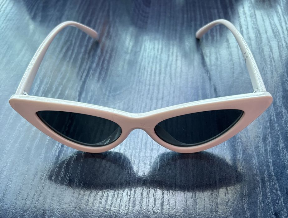 Слънчеви очила–котешки очи