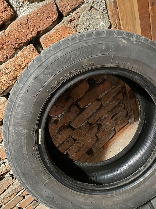 Продавам гуми запазени