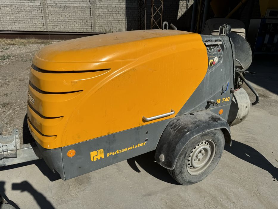 Стяжка пола услуга