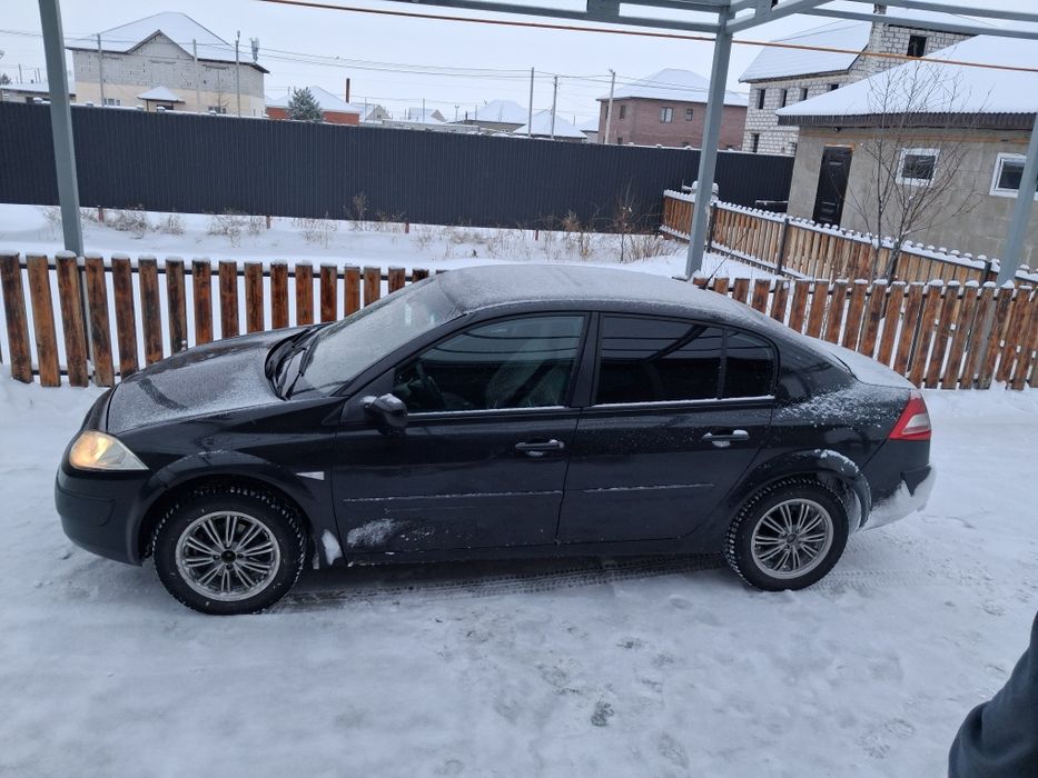 Продам авто икономны 1.6л