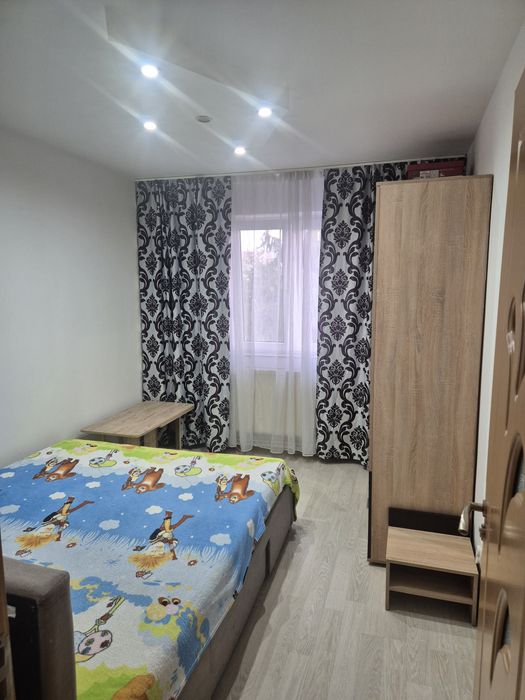 Inchiriez Apartament 2 Camere Deva  Dacia