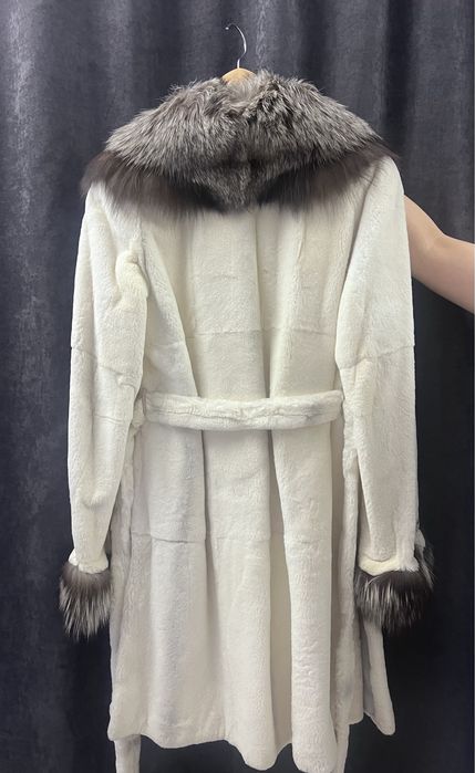 Продам Шубу