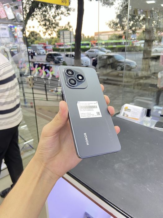 Honor X8d 8/256 ideal