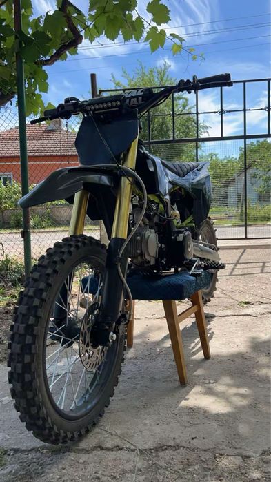 Китеац 125 крос
