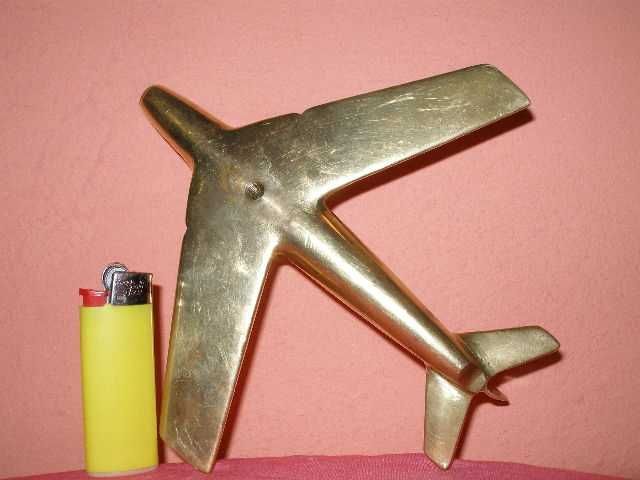 .Бронзов Самолет.