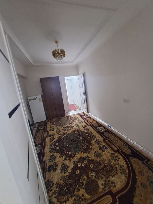 1 хоналиг бывший общежите без Маклер