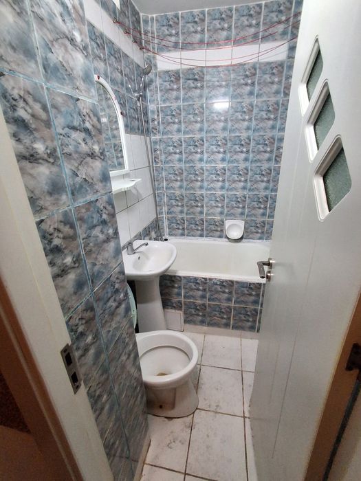 Garsoniera  parter  Iosia