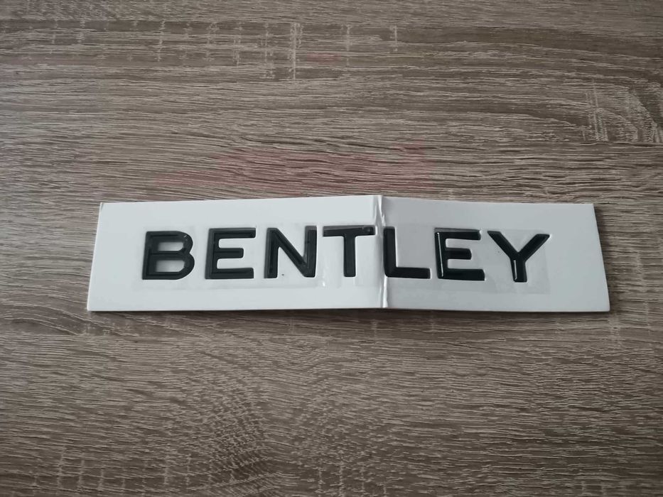 Bentley Бентли черен надпис емблема