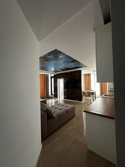 Penthouse de Lux - Design Avangardist, 2 Terase și Parcare Subterană