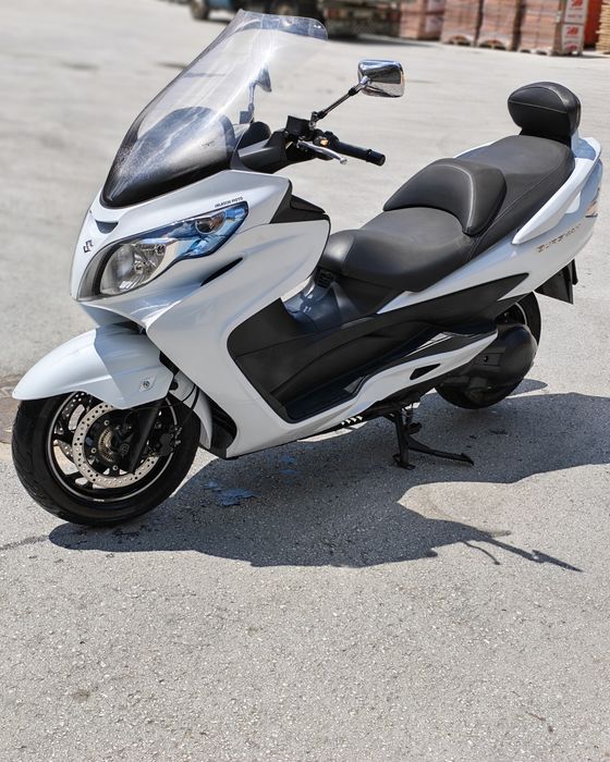 Оригинална облегалка за Suzuki Burgman 400