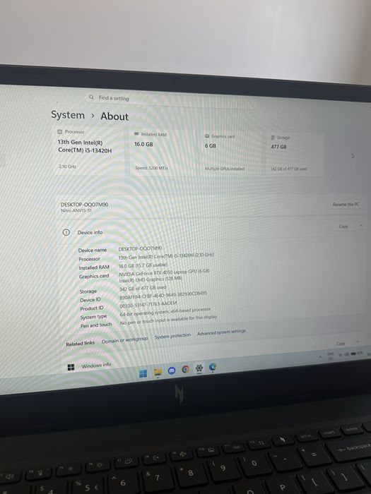 Laptop Gaming Acer Nitro V15, încă in garanție