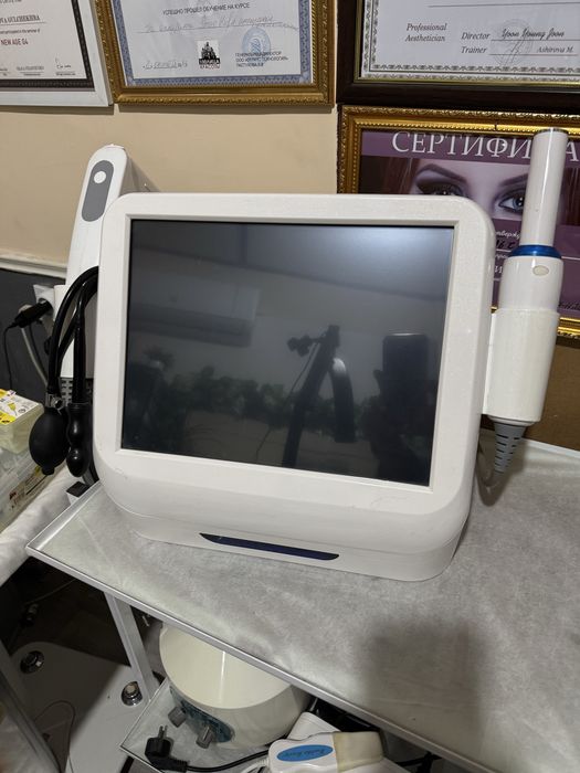 Продаю срочно аппарат для косметологи!