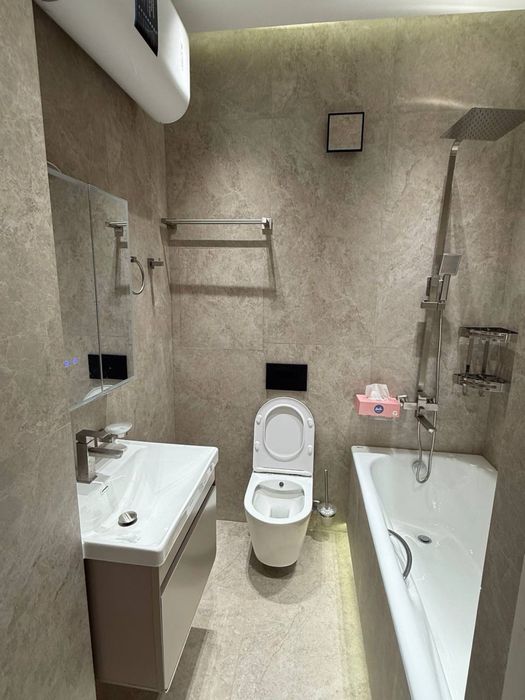 Срочно продается новостройка 5/3. 16 этажка Олмалик