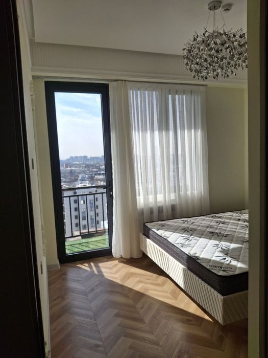 Alfraganus dom sotiladi