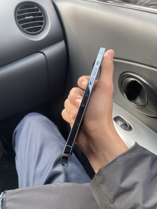 Iphone 12 pro max ikta sim