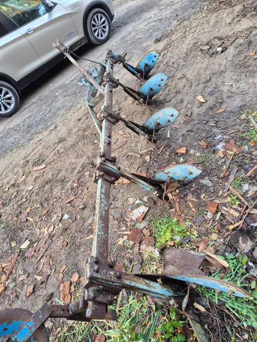 Plug 5 brazde Lemken piese