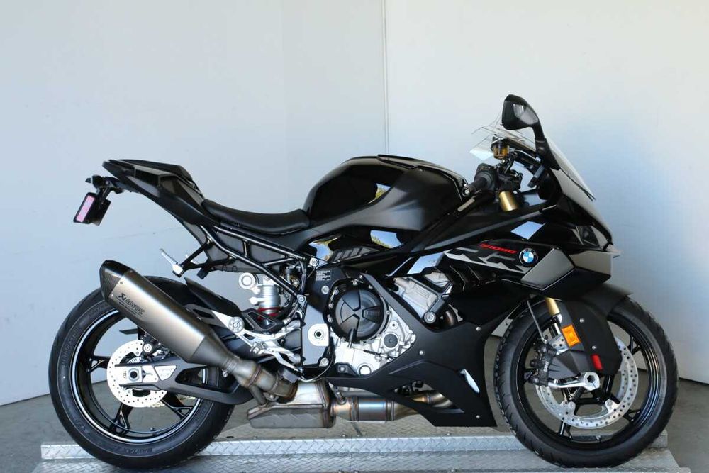 BMW S1000RR BlackStorm 2026