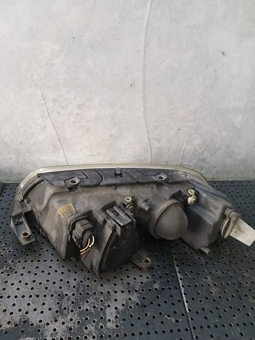Far dreapta vw passat b5.5 facelift 3b0941016ak 1el00835002