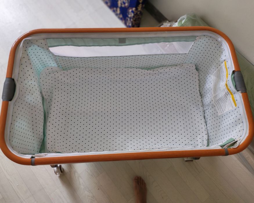 Манежка детская кровать