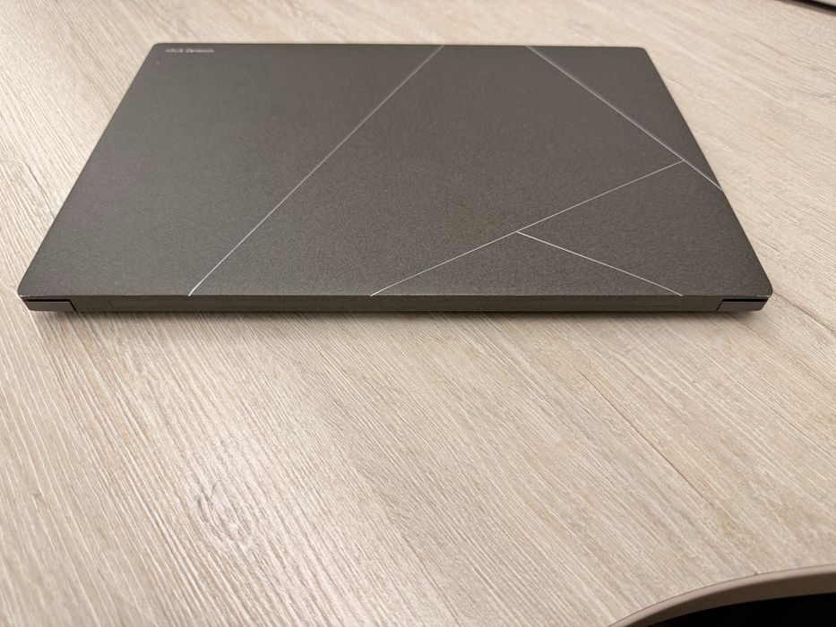 Asus Zeenbook S14 32/1 TB