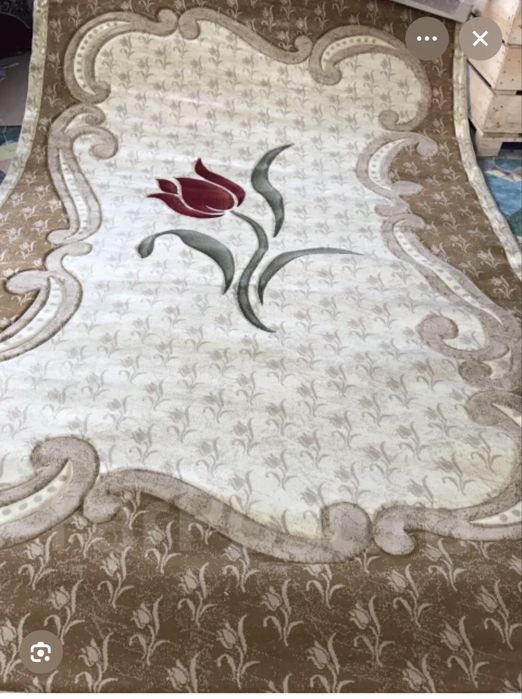 Продам ковер 2,5*4,5и