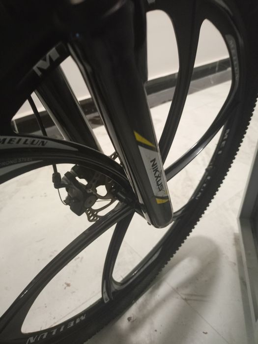 Велосипед Land Rover