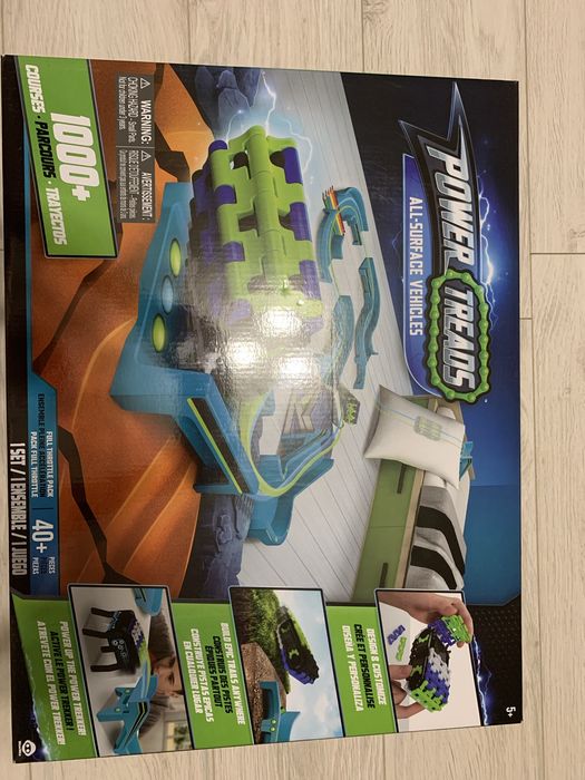 Doua circuite cu masini robotice Power Treads