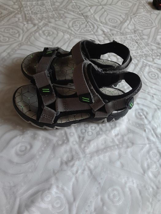 Сандалии для мальчика