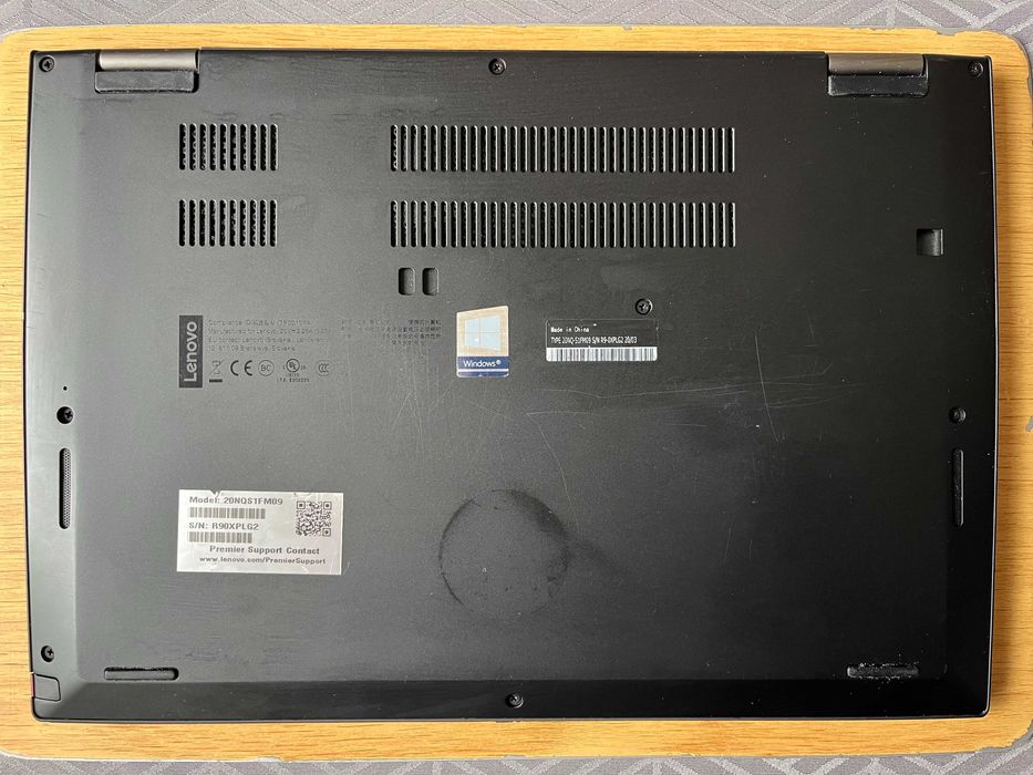 2в1 лаптоп и таблет: Lenovo ThinkPad X390 Yoga (i5,16GBDDR4,256GB SSD)