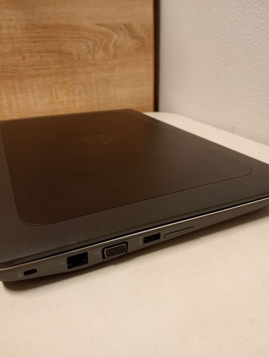 HP  Ноутбук сотилади