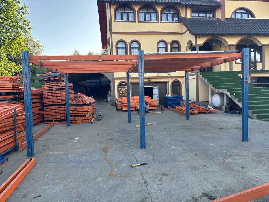 Rafturi metalice platforma