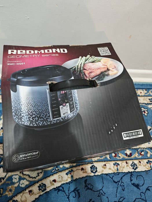 Мультиварка redmond