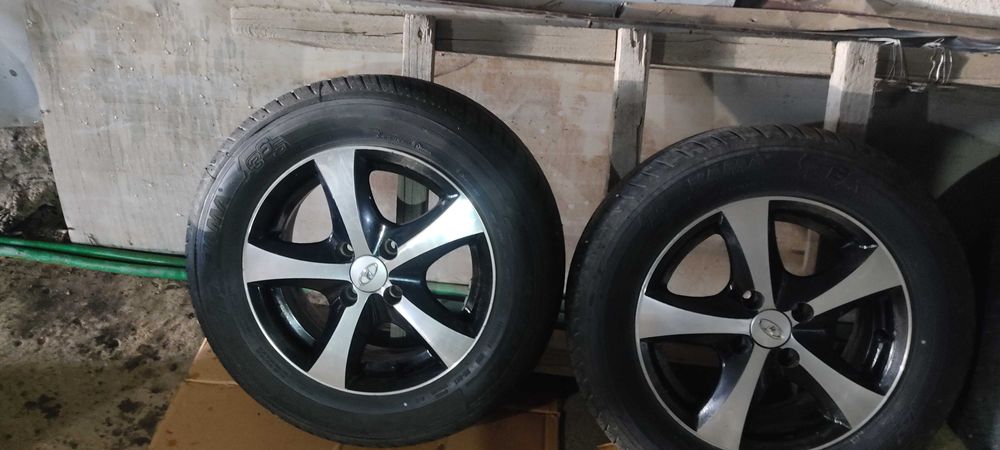 Продам резину на Приору