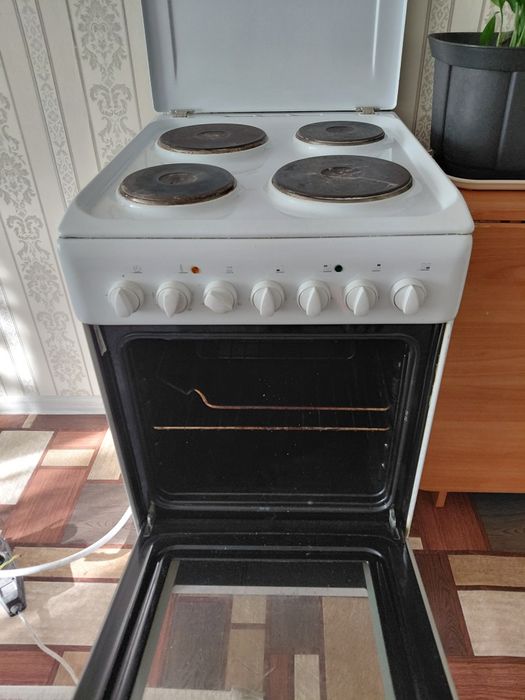 Продам электроплиту