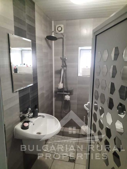 Продава се Къща в с. Добрево, Област Добрич - 110 кв.м за 590 €/кв.м - Снимка #9